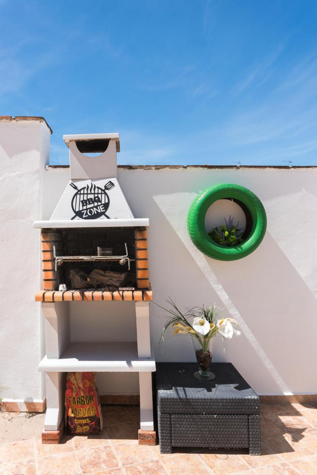 Wintowinrentals With A Huge Terrace In Campanillas Apartment *