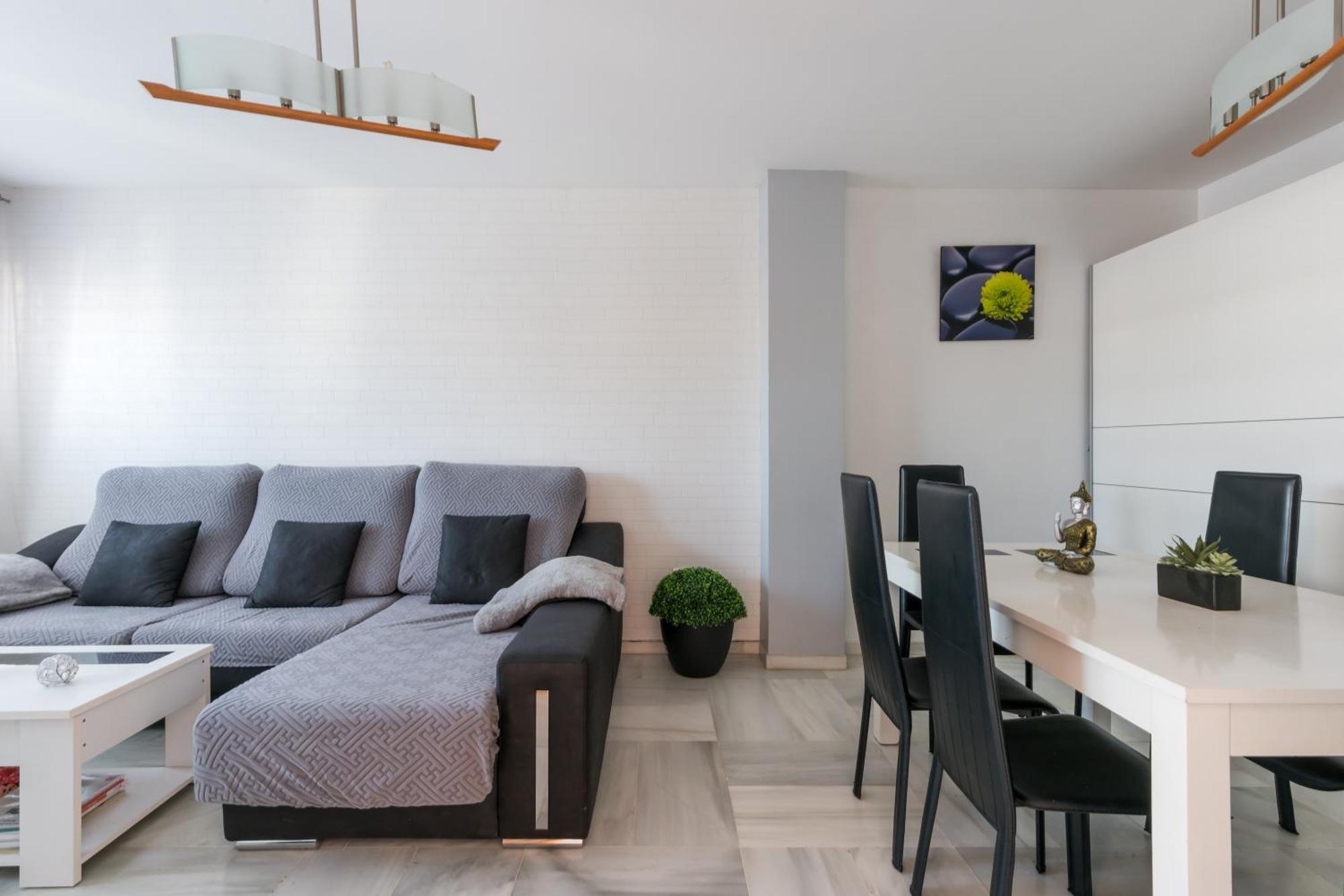 Wintowinrentals With A Huge Terrace In Campanillas * Malaga